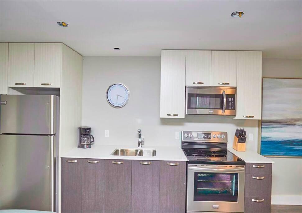 Luxury Boutique 2 Bedroom Condo - 1B Niagara Falls Exterior foto